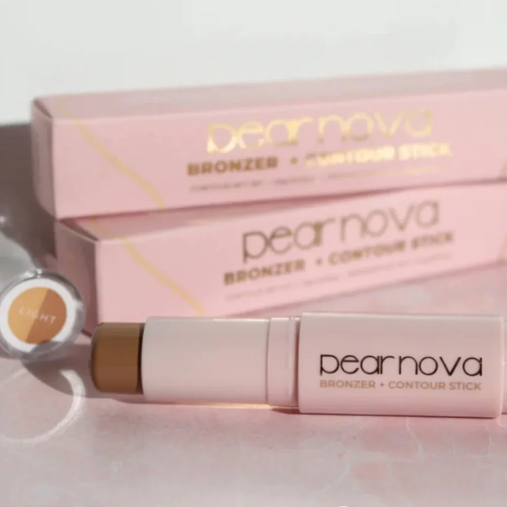 NEW Pear Nova Bronzer Contour Stick Light 5.2 g Full Size NIB; MSRP $27.50